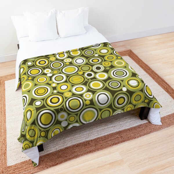 Green, Yellow and White Circle Retro Pattern Comforter