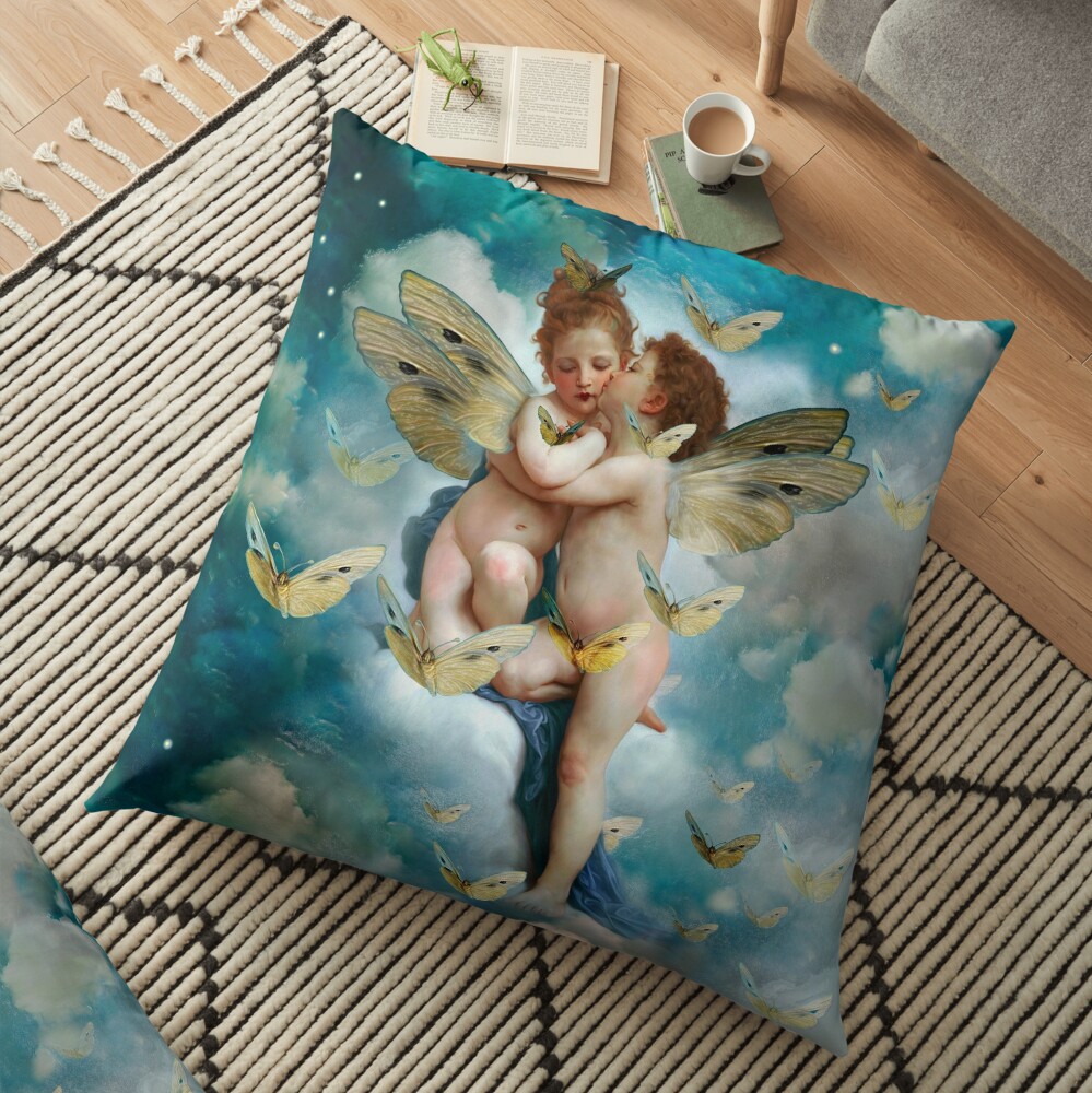 "Angels in love in heaven with butterflies" Cojines de suelo
