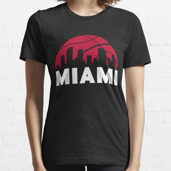 NEW!! Miami Marlins Baseball Team All Time Legends, Miami City Skyline  T-Shirt