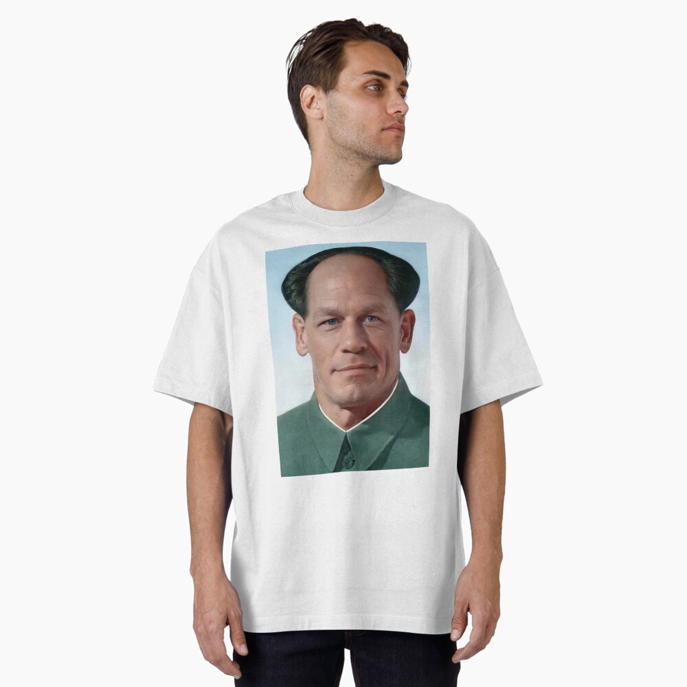 Aperçu de l'œuvre T-shirt oversize créée et vendue par nismod.