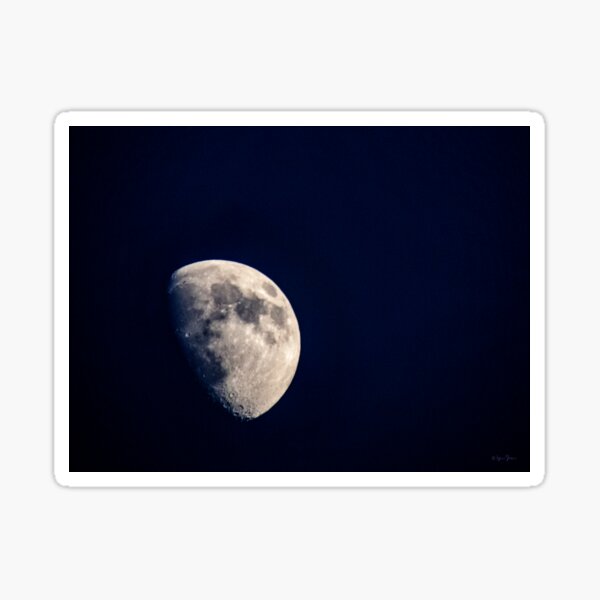 Aperçu de l'œuvre Vue du quart de lune créée et vendue par Brian Shaw.