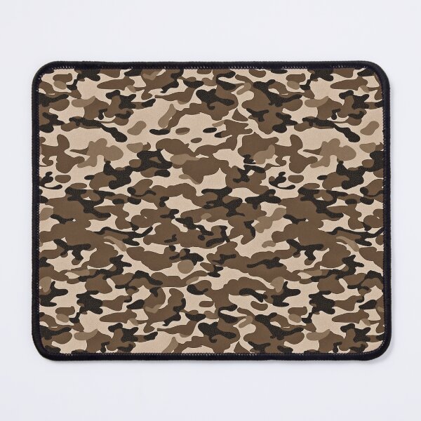 Artikelvorschau, Cooles Military-Style-Camouflage-Wüstengelände-Tarnmuster in Braun-Schwarz-Beige entworfen und verkauft von Russ Selby.