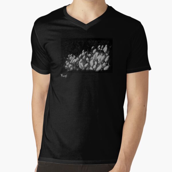 Foxtail V-Neck T-Shirt