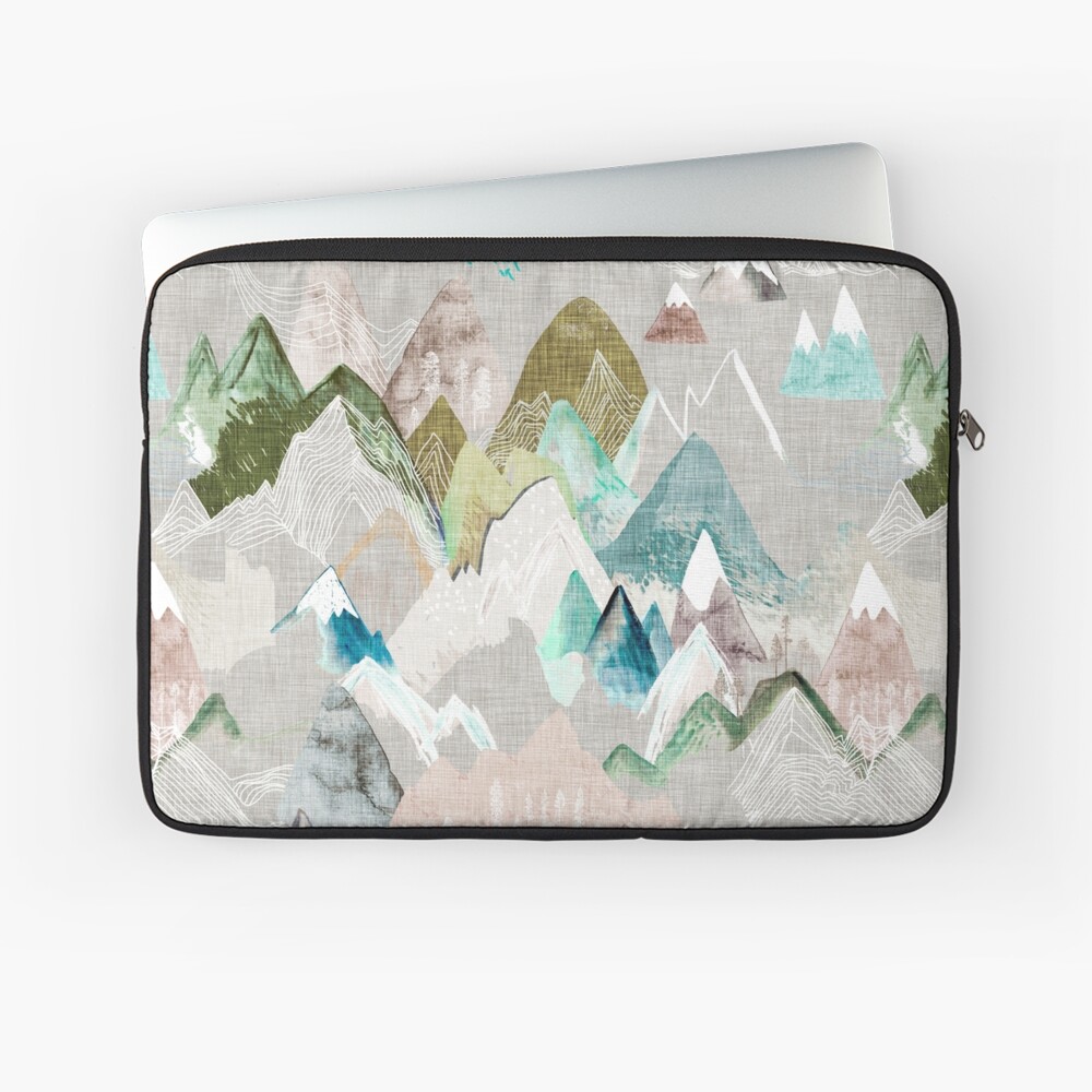 Call of the Mountains (in misty) Laptop Sleeve