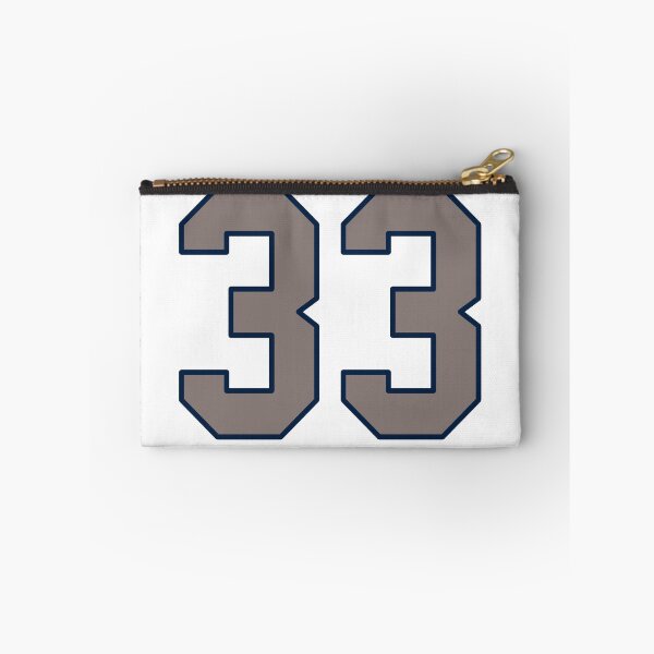 Artikelvorschau, Patrick Ewing Georgetown # 33 Grau mit blauem Umriss entworfen und verkauft von hoyaswantfood.
