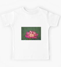 Pink lined Rose Kids Tee