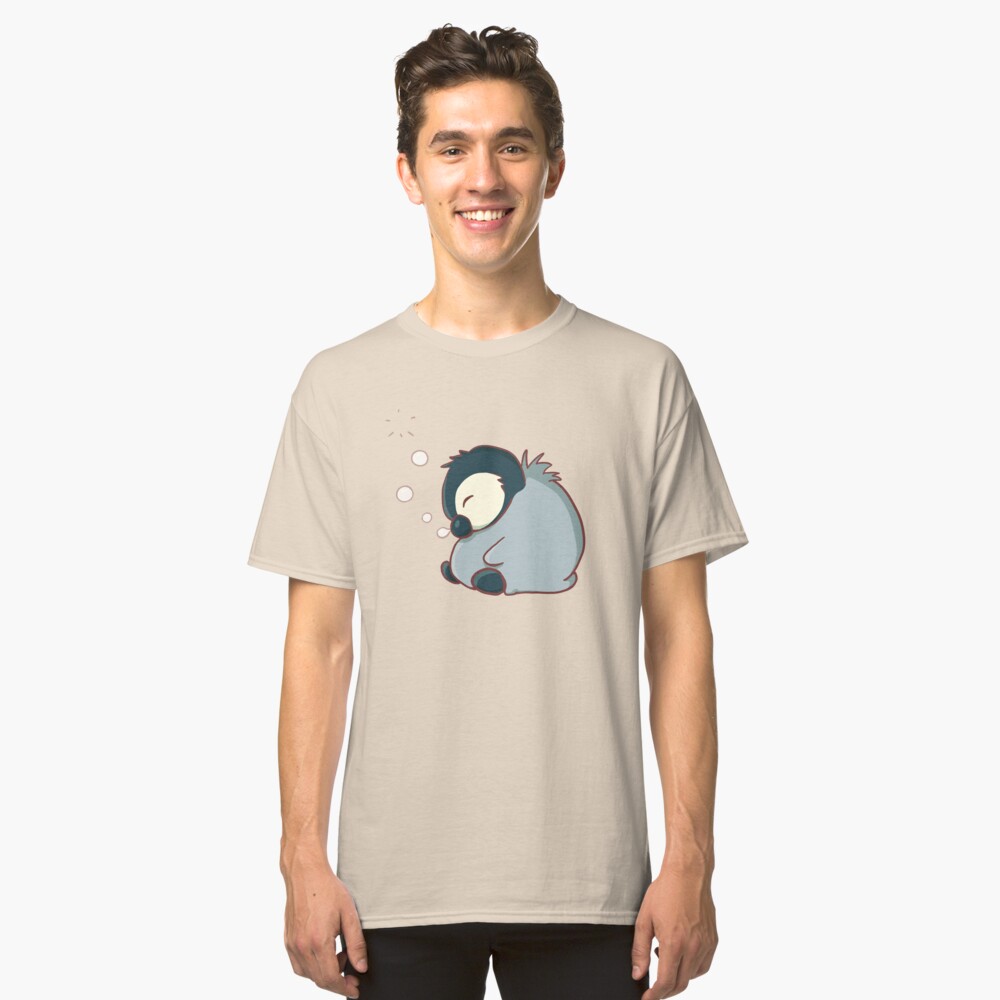 Sleepy baby penguin Classic T-Shirt