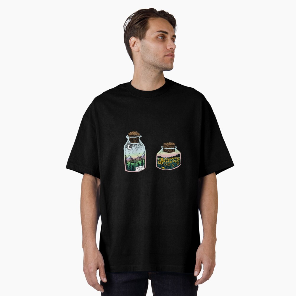 Vista previa del artículo con la obra «Camiseta holgada», diseñado y vendido por laurasrose.
