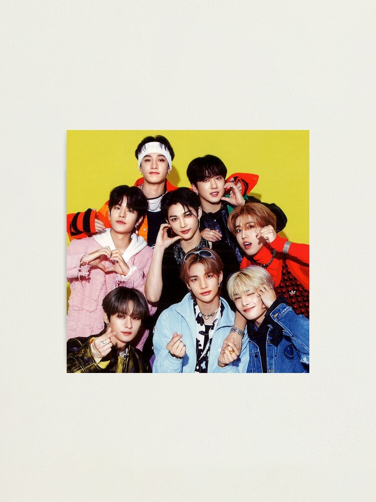 Stray Kids 5-STAR SKZ comeback 2023 poster bang chan lee know