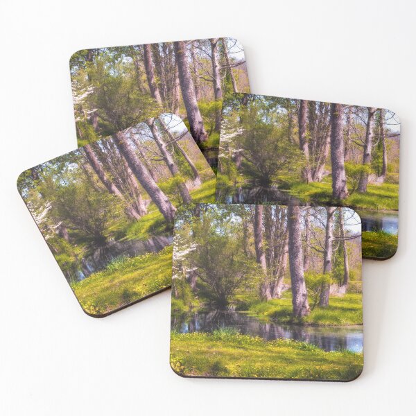 Item preview, El verde es una cosa hermosa designed and sold by Jim Love.
