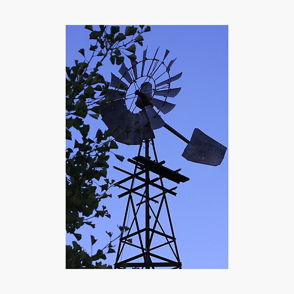 Aperçu de l'œuvre 1930's Windmill! créée et vendue par Lesley  Hill.