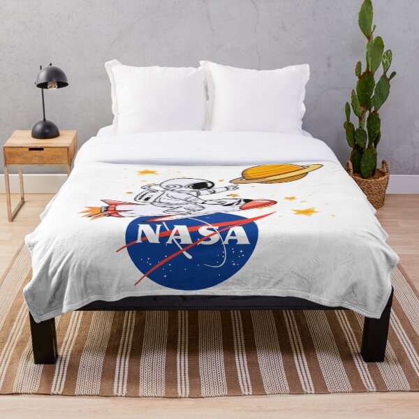 Item preview, Astronauta de la NASA en cohete designed and sold by Kormix.