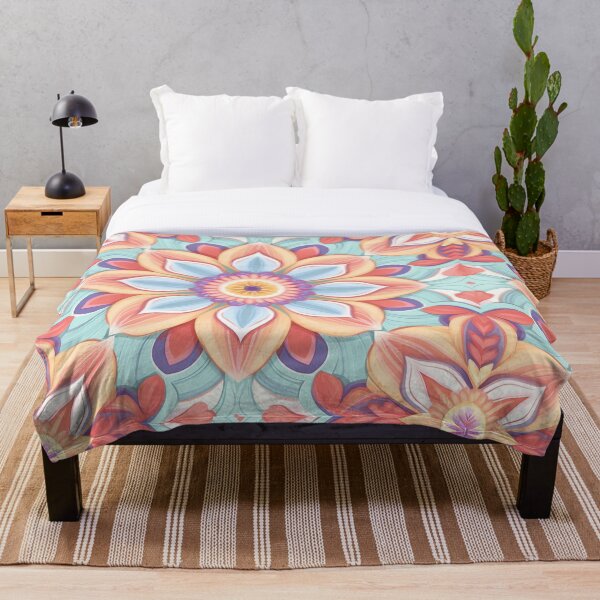 Artikelvorschau, Pastellfarbenes Blumenmuster entworfen und verkauft von SaikoDesigns.