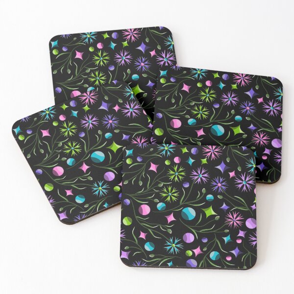 Artikelvorschau, Pattern Spaceketdesign leuchtende Blumen auf schwarzen Hintergrund entworfen und verkauft von Spaceketdesign.