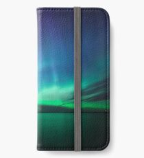Beautiful northern lights iPhone Wallet/Case/Skin