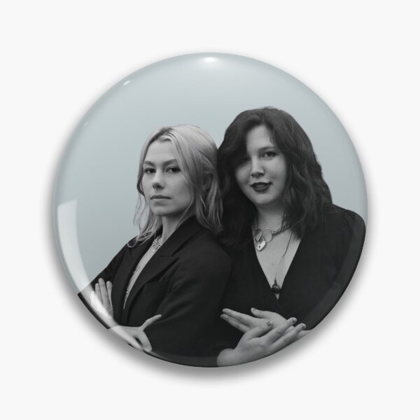 Artikelvorschau, Phoebe Bridgers und Lucy Dacus sehen großartig aus entworfen und verkauft von oliviamary02.