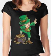 Dabbing Leprechaun T-shirt Funny Dab St Patricks Day Gifts Women's Fitted Scoop T-Shirt