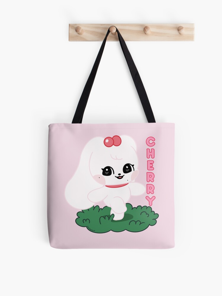 Ive ウォニョンMinive バッグ Cheery ハグバッグ 未開封 IVE (MINIVE) Cherry