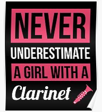 Póster Nunca subestimes a una chica con un clarinete
