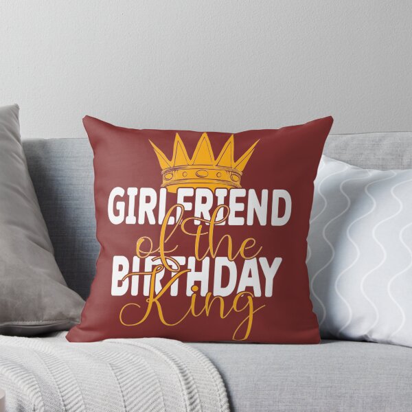 Item preview, amigo de la fiesta de cumpleaños de un amigo del rey del cumpleaños designed and sold by fjyvwtotxbq57.