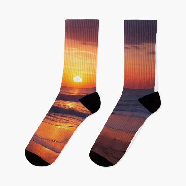 Artikelvorschau, Tropical Twilight Beach Sunset Delight entworfen und verkauft von Permana96.
