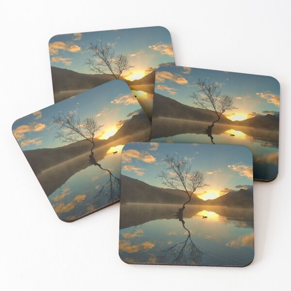 Item preview, the famous lonely tree designed and sold by TheoPhotoraphy.