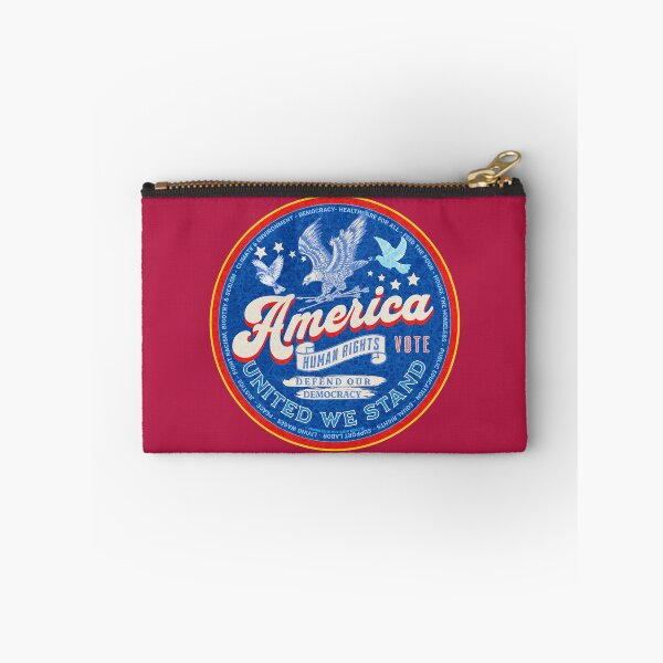Aperçu de l'œuvre PMD00906 Le design patriotique de l'aigle américain de Progressive Movement Designs montre que vous soutenez la démocratie et les objectifs progressistes des progressistes, des démocrates, des indépendants et des libéraux créée et vendue par ProgressiveLeft.
