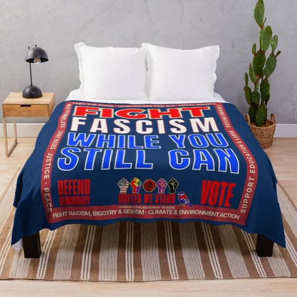 Aperçu de l'œuvre PMD00926 Progressive Movement Designs Le design patriotique américain de lutte contre le fascisme montre que vous soutenez la démocratie, les objectifs progressistes des progressistes, des démocrates, des indépendants et des libéraux créée et vendue par ProgressiveLeft.