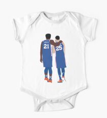 Body de manga corta para bebé Ben Simmons y Joel Embiid
