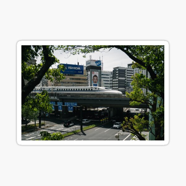 Vista previa del artículo con la obra «Tren bala Shinkansen a través de Tokio», diseñado y vendido por JonesyDave.
