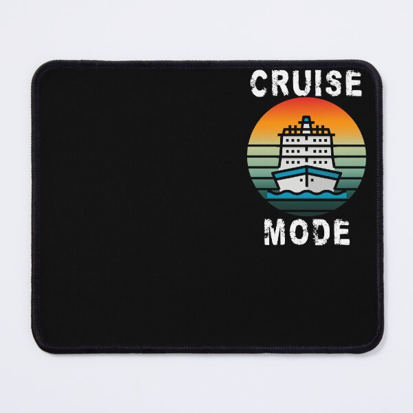 Aperçu de l'œuvre Croisière rétro au coucher du soleil : un voyage vintage en mode croisière créée et vendue par ImaginativeImps.
