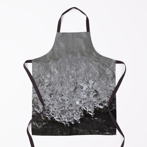 Aperçu de l'œuvre Amas de cycles de glace créée et vendue par athousandwordss.