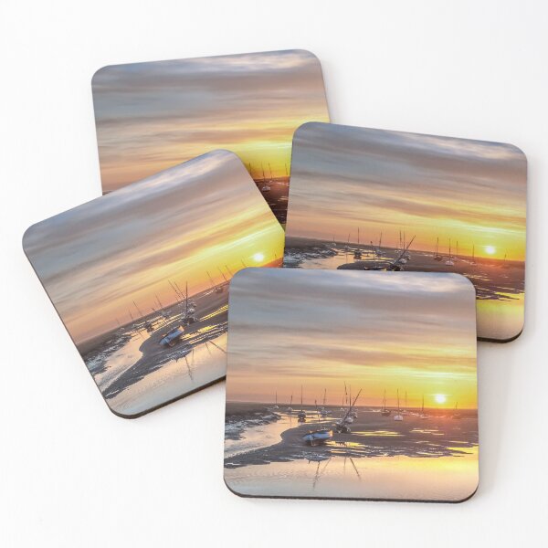 Artikelvorschau, Sunrise Wells neben dem Meer Norfolk entworfen und verkauft von Jim Key.