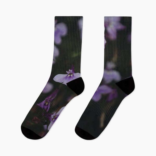 Item preview, Flores moradas designed and sold by OneCreativePup.