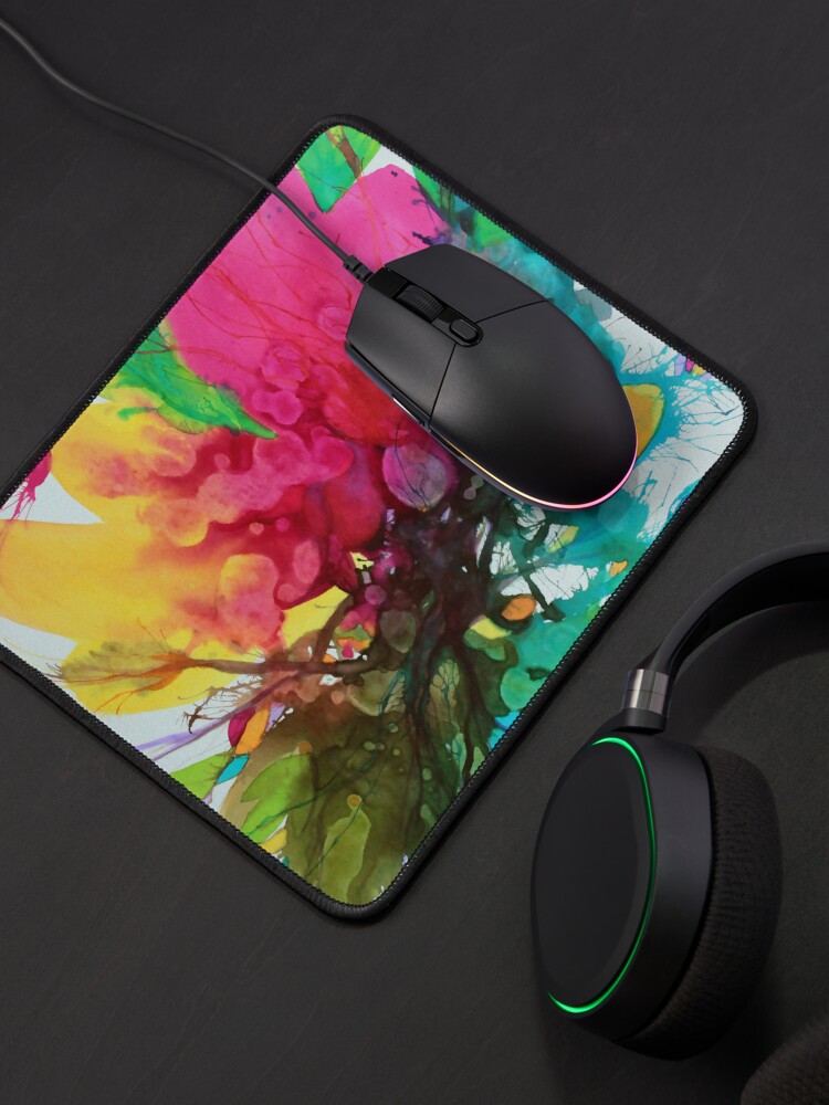Aperçu 4 sur 5. Tapis de souris avec l'œuvre Eclosion 41 créée et vendue par ElioraBousquet.