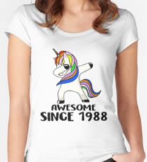 Camiseta entallada de cuello redondo Impresionante desde 1988 30 años de edad 30 cumpleaños camiseta de unicornio
