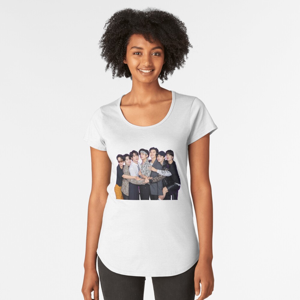Artikel-Vorschau von Premium Rundhals-Shirt, designt und verkauft von jaofnn.