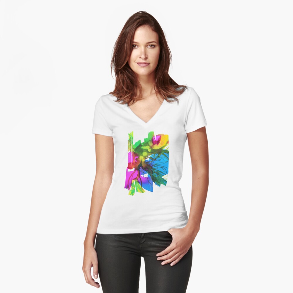 Aperçu de l'œuvre T-shirt moulant col V créée et vendue par ElioraBousquet.