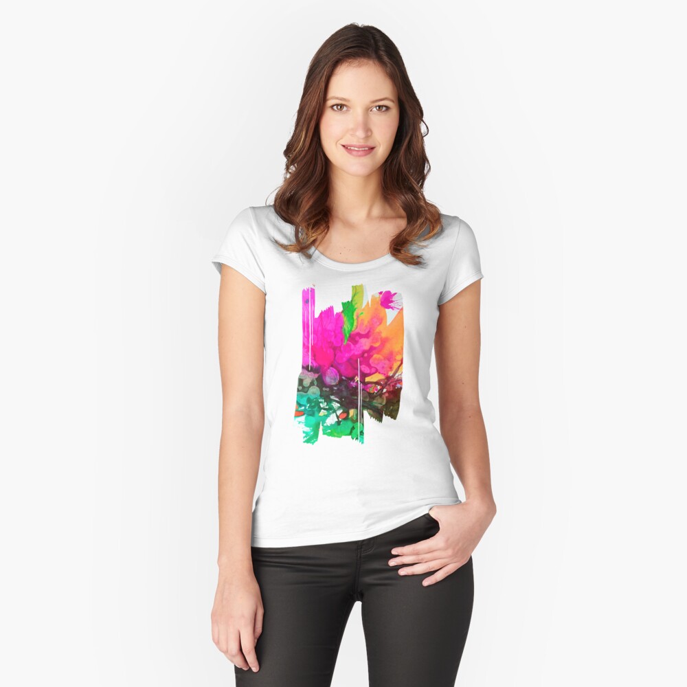 Aperçu de l'œuvre T-shirt échancré créée et vendue par ElioraBousquet.