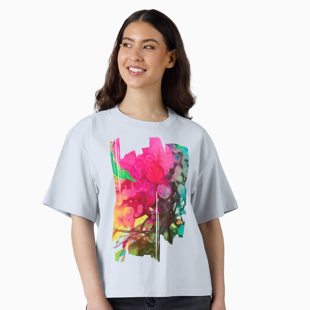 Aperçu de l'œuvre T-shirt ample créée et vendue par ElioraBousquet.