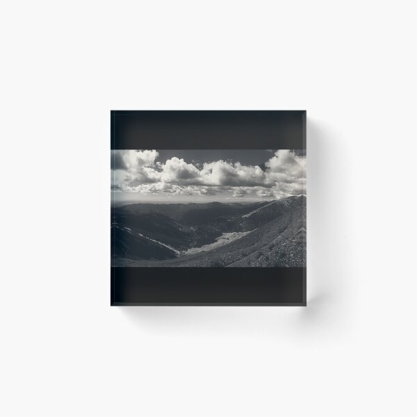 Artikelvorschau, Berglandschaft - 2015 entworfen und verkauft von Alexandra Cristea.
