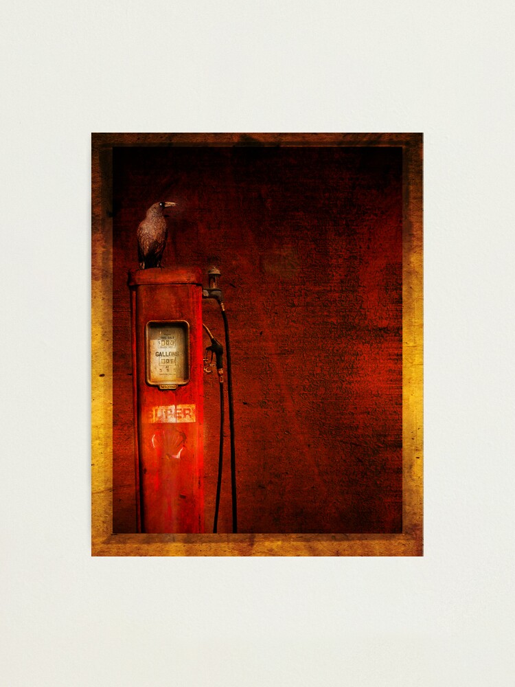 Alternate view of e m p t y Photographic Print