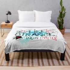My life is strange Throw Blanket
