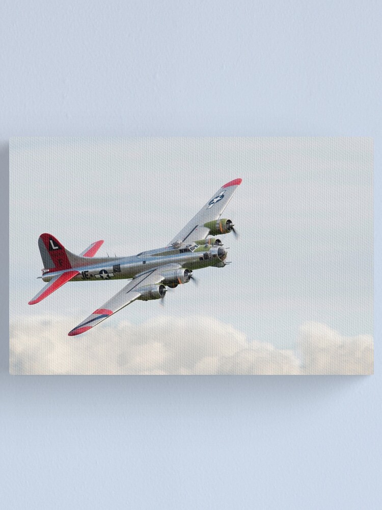 Boeing B 17g Flying Fortress Canvas Print By Rnicholas Redbubble