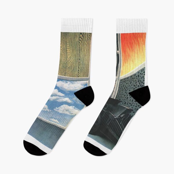 Aperçu de l'œuvre rené magritte Merging Lightness and Symbolism art and gift for sales créée et vendue par EditorArt.
