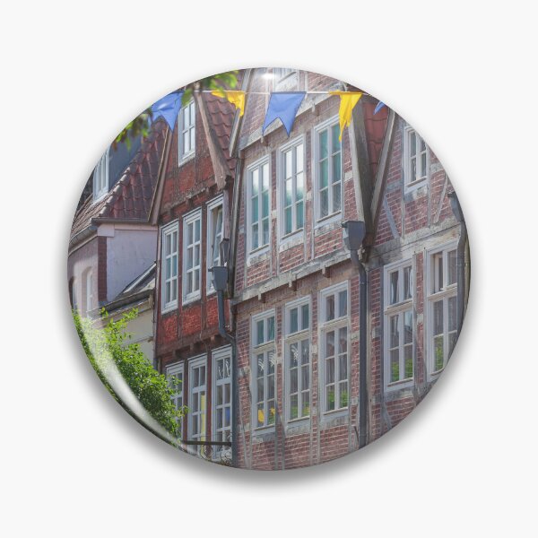 Artikelvorschau, Fachwerkhäuser in der Breiten Straße, Buxtehude, Niedersachsen, Deutschland entworfen und verkauft von Torsten Krüger.