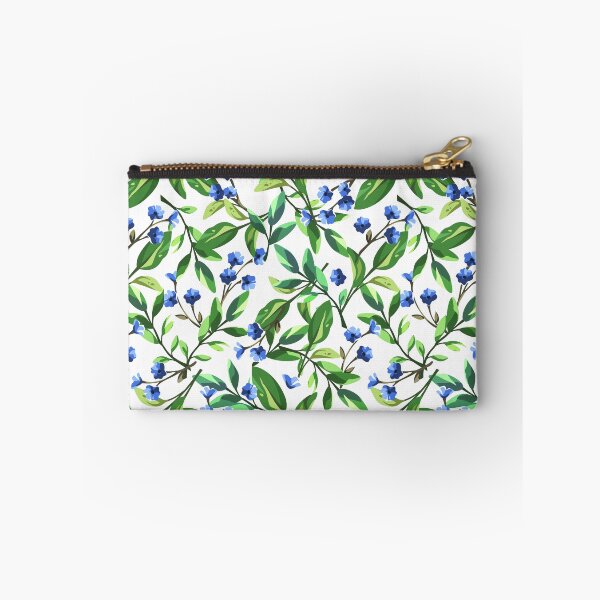 Artikelvorschau, Kopie eines Blumenmusters mit kleinen blauen Blumen auf Weiß entworfen und verkauft von Naddya.