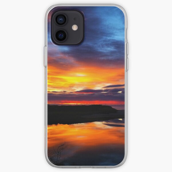 Sunrise at Coles bay Tasmania iPhone Soft Case