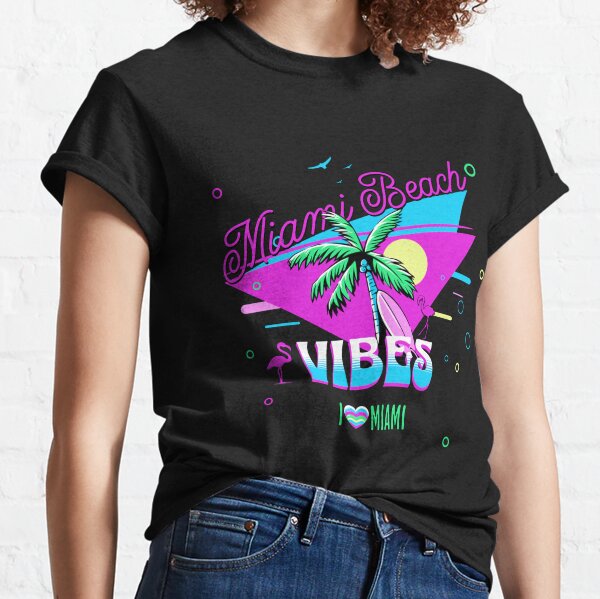 Summer Lovin Sun Graphic Tee Cute Comfy Fun Happy T-shirt Bright Shirt  Multi-colored Soft Womens Tee Sunset 
