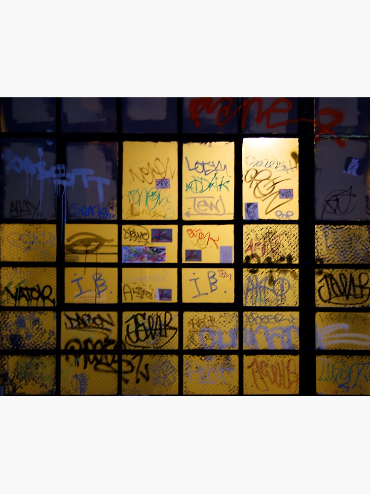 In the Alley Near the Tempest by 1073